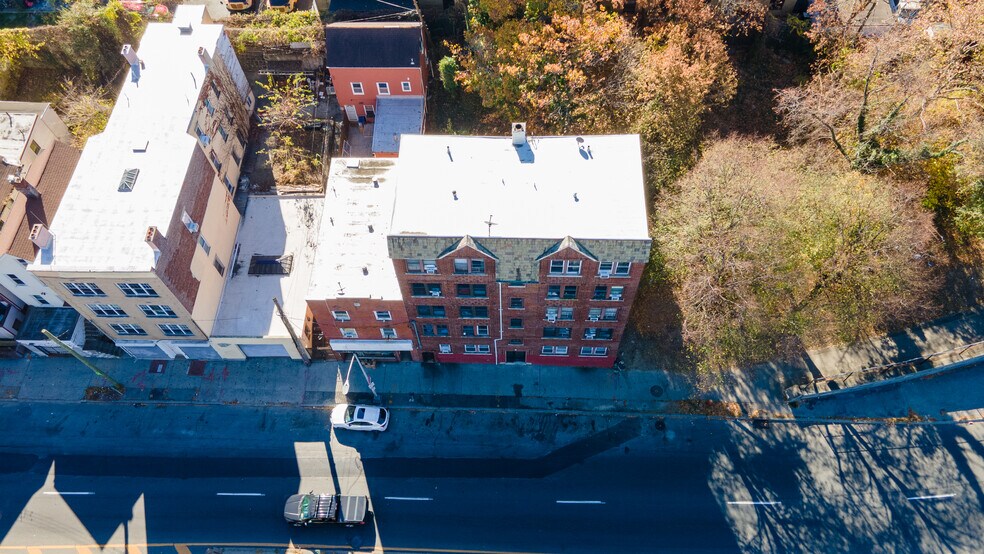 More Photos Of 28 Yonkers Ave, Yonkers Apartments For Sale