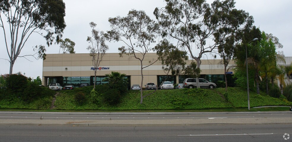 More Photos Of 2605 Temple Heights Dr, Oceanside Warehouse For Lease