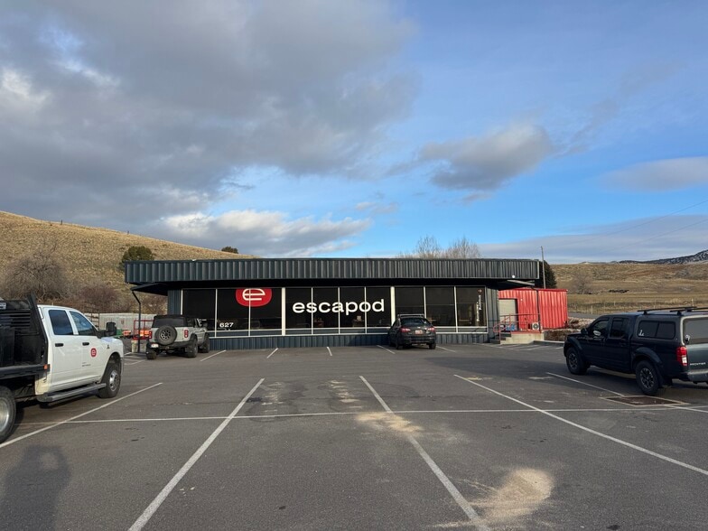 More Photos Of 627 S Main St, Coalville Auto Dealership For Sale