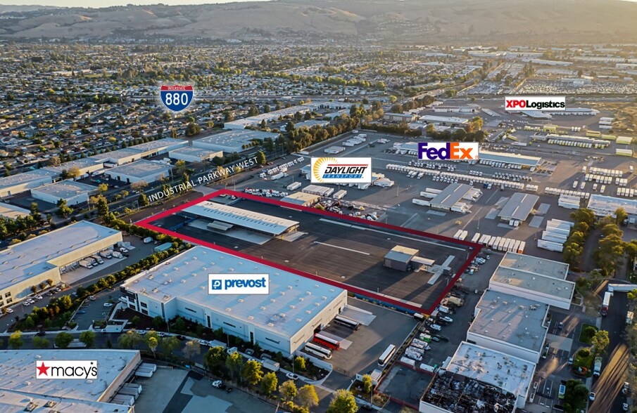 More Photos Of 2348 Industrial Pky W, Hayward Truck Terminal For Sale