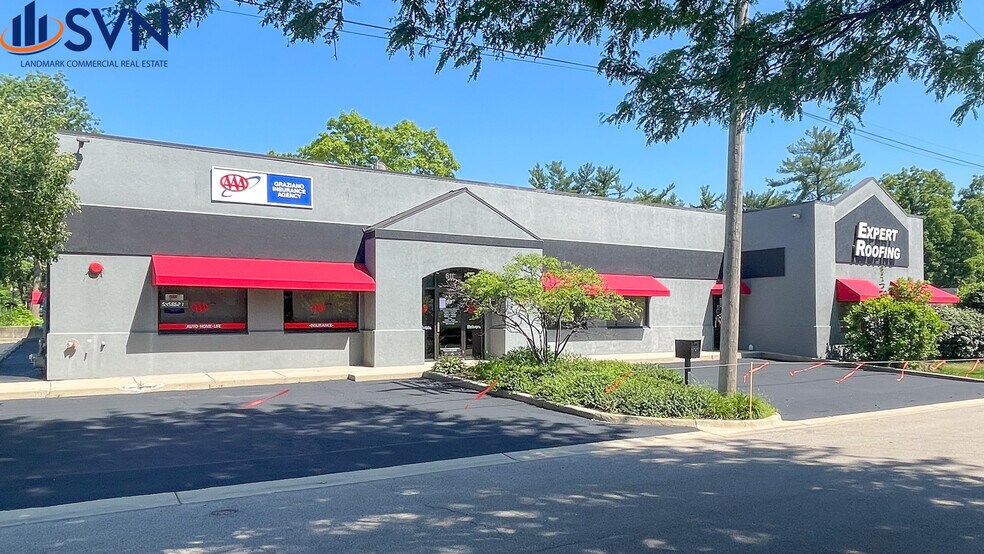 Primary Photo Of 611 E State St, Geneva Medical For Lease