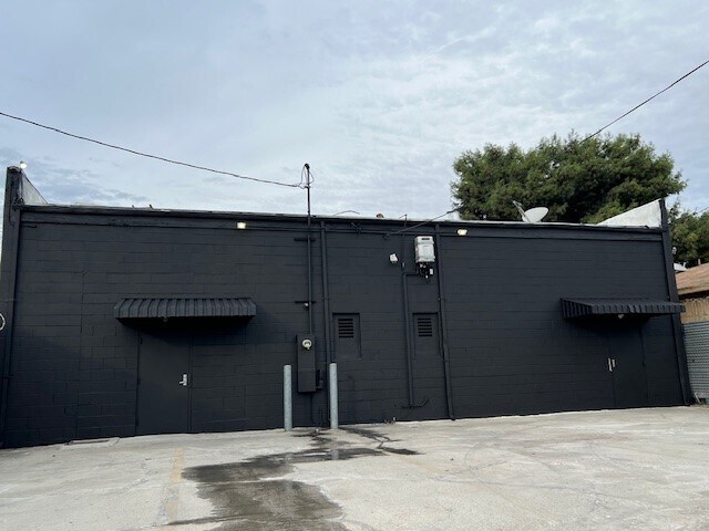 More Photos Of 8548 Lankershim Blvd, Sun Valley Warehouse For Sale