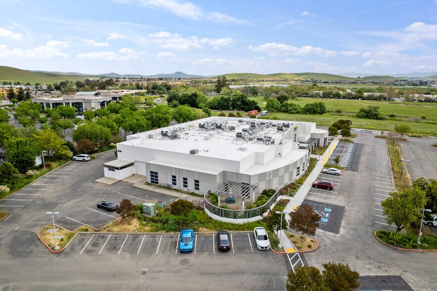 More Photos Of 2441 Constitution Dr, Livermore Research And Development For Lease