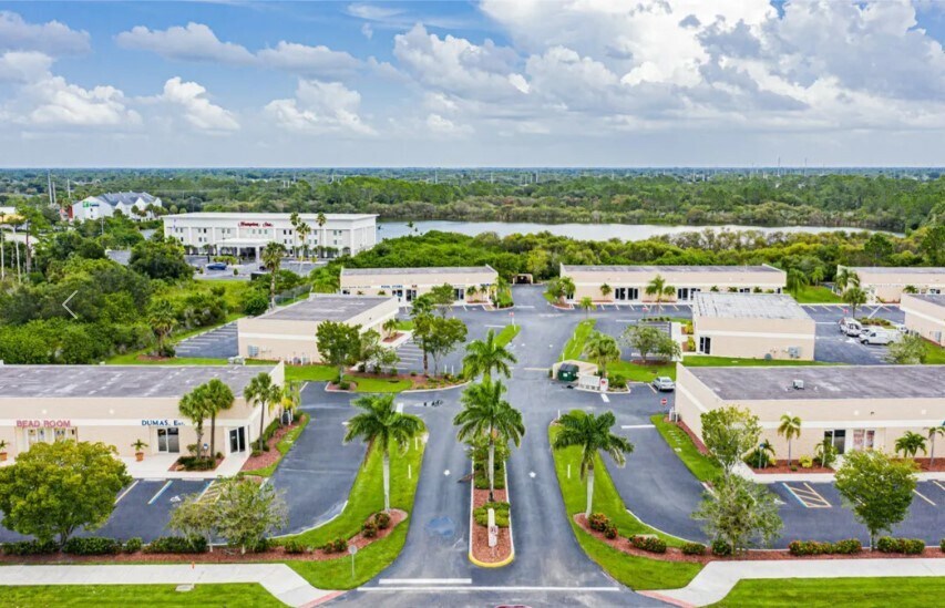 Primary Photo Of 24600 Sandhill Blvd, Punta Gorda Showroom For Lease
