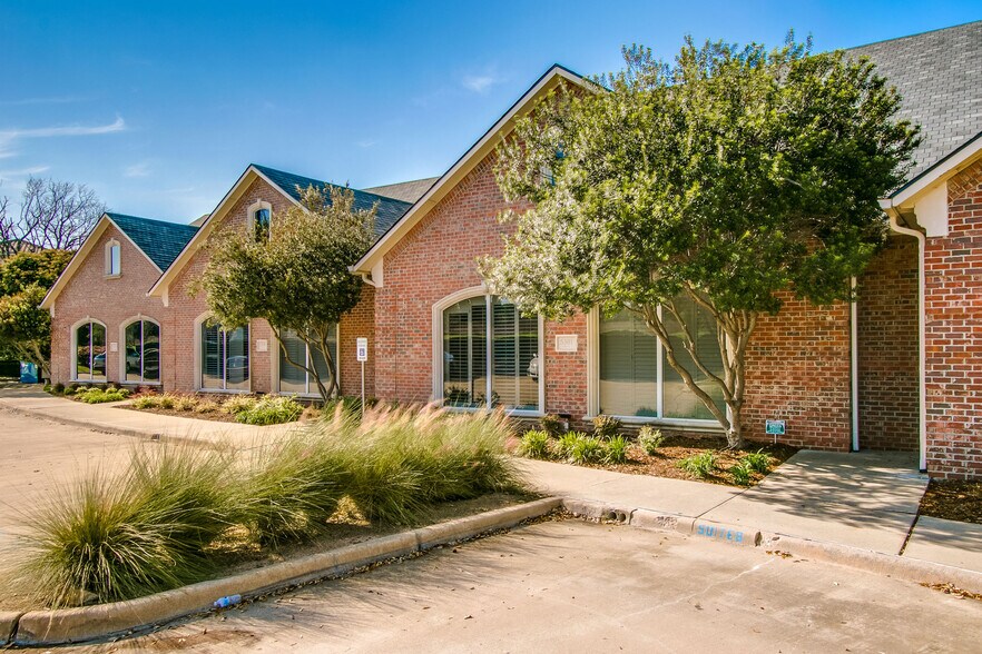 More Photos Of 5301 Village Creek Dr, Plano Office For Lease