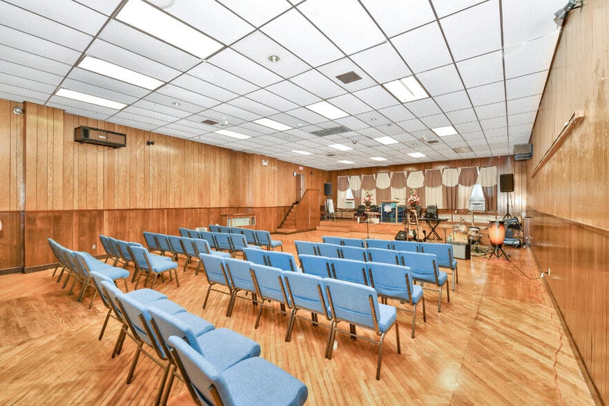 More Photos Of 35-37 Fairmount Ave, Boston Religious Facility For Sale