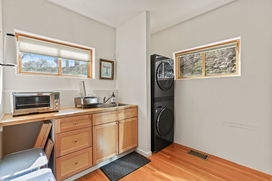 More Photos Of 103 S St Francis Dr, Santa Fe Medical For Sale