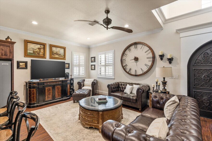 More Photos Of 7700 Glen Rose Hwy, Granbury Lodge Meeting Hall For Sale