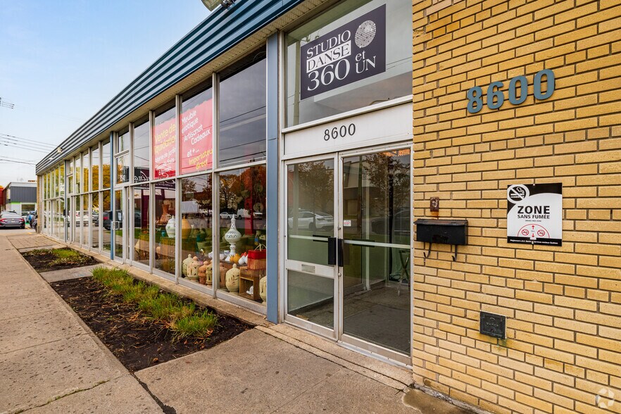 More Photos Of 8050-8080 Rue Jarry, Montréal Research And Development For Lease