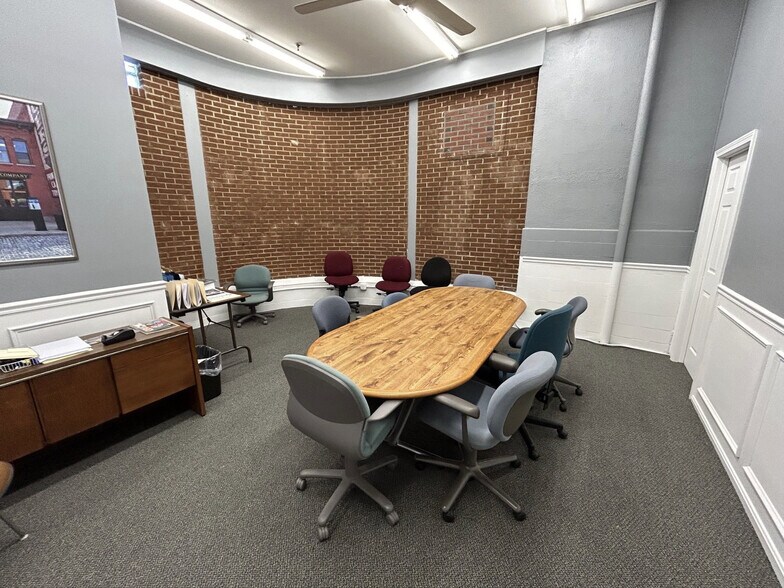 More Photos Of 31 1st St, Lowell Warehouse For Sale