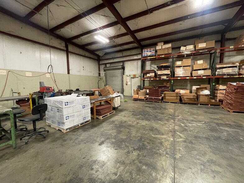 More Photos Of 1100 Chandler St, Montgomery Industrial For Lease