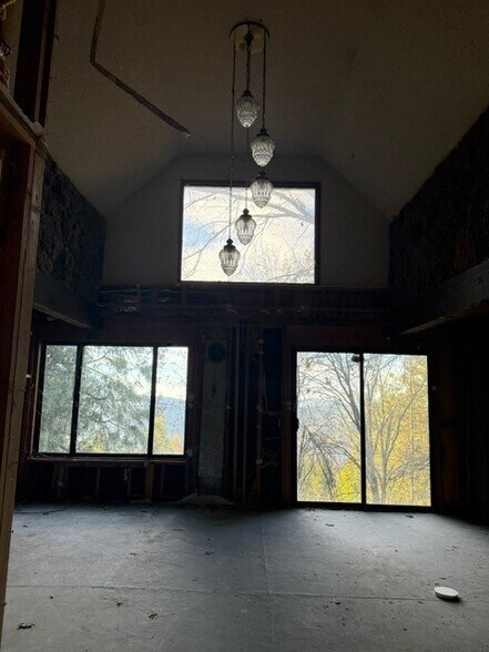 More Photos Of 24150 State Highway 108, Twain Harte Specialty For Sale