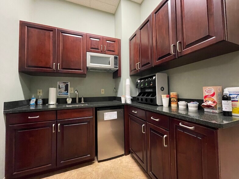 More Photos Of 4300 NW 89th Blvd, Gainesville Office For Lease