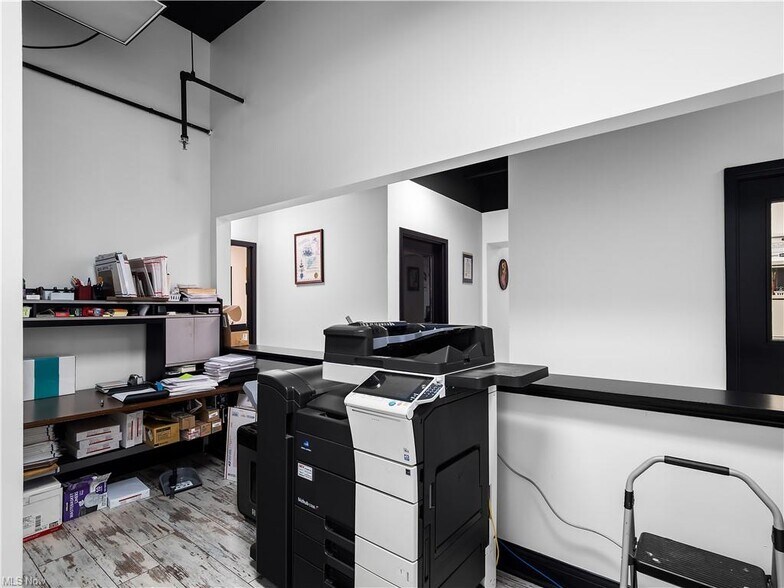 More Photos Of 408 W St Clair Ave, Cleveland Multifamily For Sale
