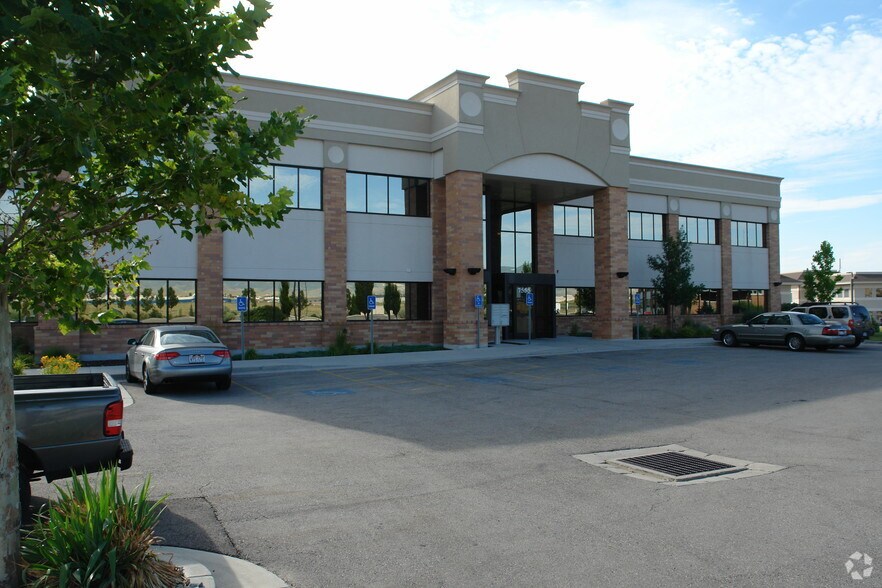 More Photos Of 7555 S Center View Ct, West Jordan Medical For Sale