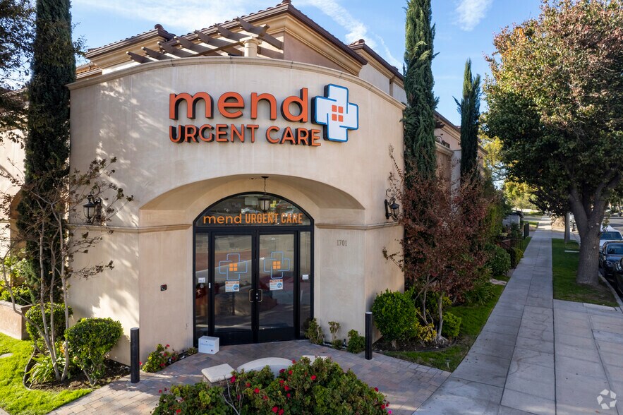 More Photos Of 1701 W Verdugo Ave, Burbank Apartments For Lease