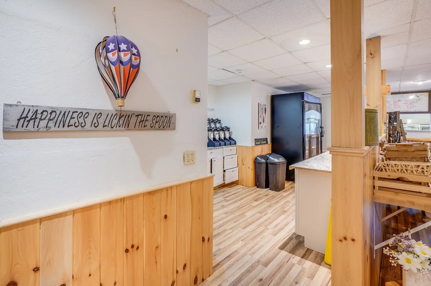 More Photos Of 11 Hobart Rd, Bristol Restaurant For Sale