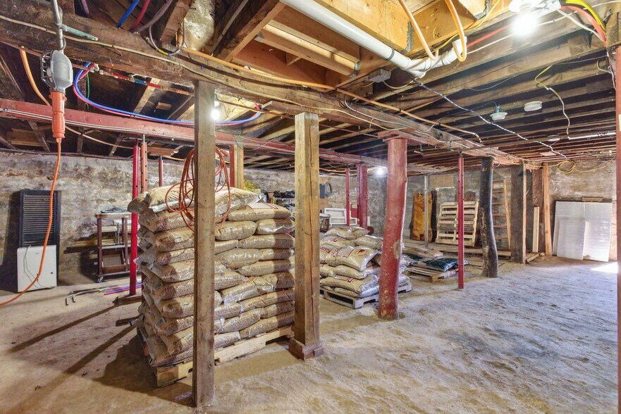 More Photos Of 518 Province Rd, Gilmanton General Retail For Sale