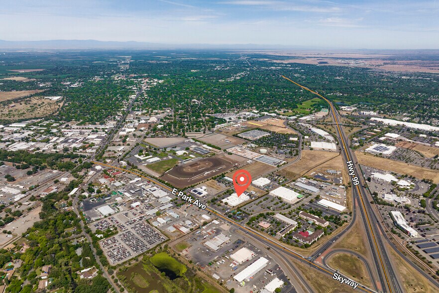 More Photos Of 400 E Park Ave, Chico Office For Sale