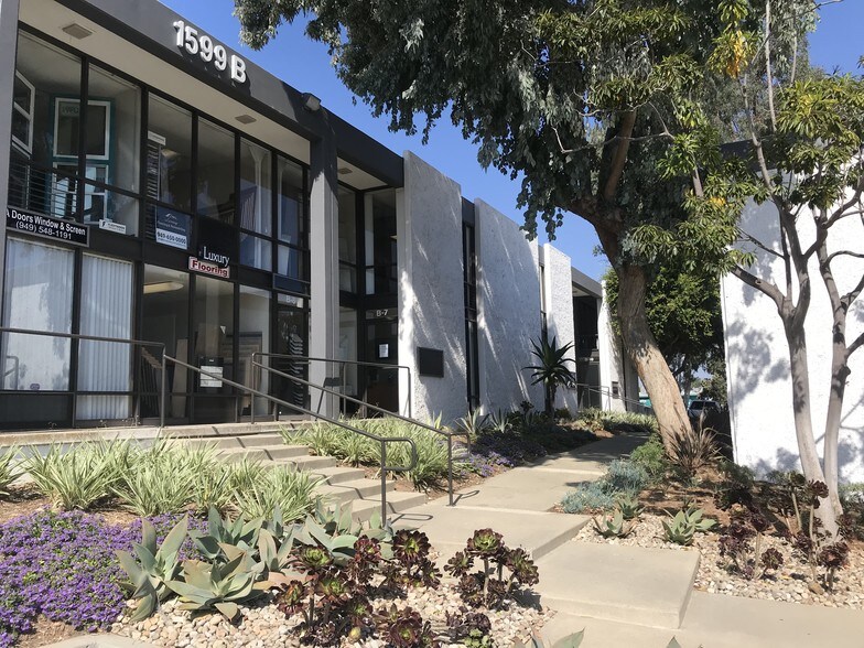 More Photos Of 1599 Superior Ave, Costa Mesa Unknown For Lease