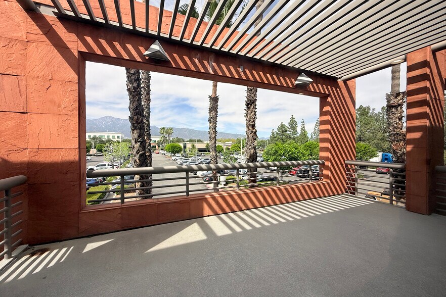 More Photos Of 9445 Fairway View Pl, Rancho Cucamonga Office For Lease