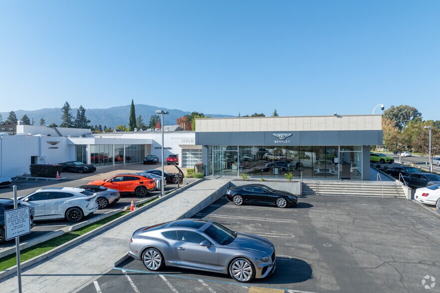 More Photos Of , Los Gatos General Retail For Sale