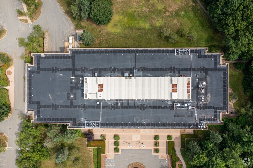 More Photos Of 50 Technology Dr, Westminster Office For Lease