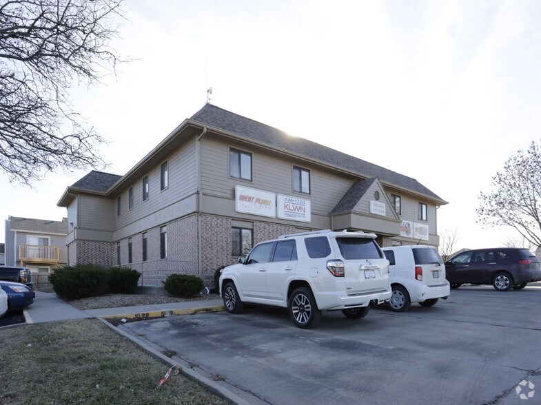 More Photos Of 3125 W 6th St, Lawrence Office For Sale