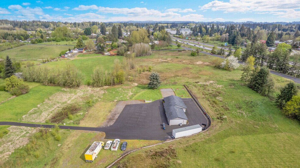 More Photos Of 406 NE 184th St, Ridgefield Office Residential For Lease