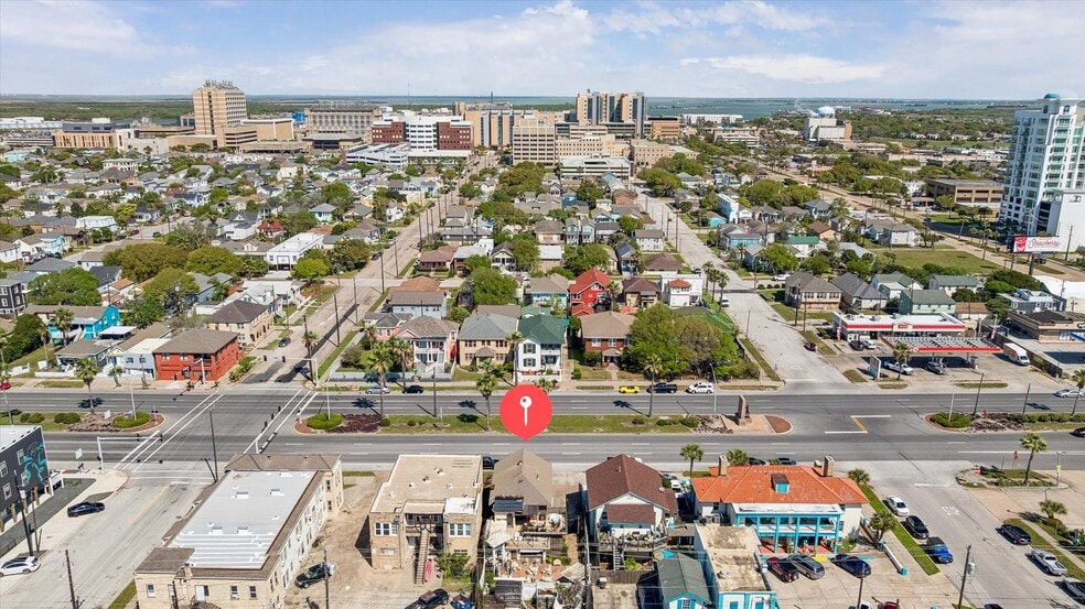 More Photos Of 715 Broadway St, Galveston Specialty For Sale