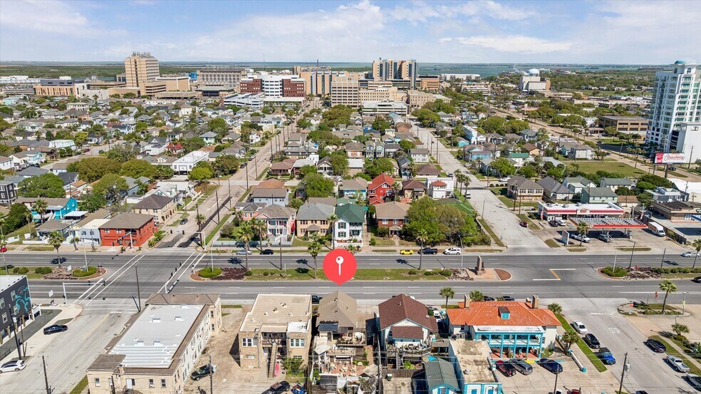 More Photos Of 715 Broadway St, Galveston Specialty For Sale