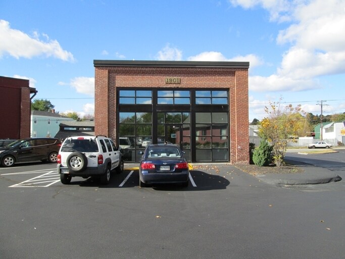 More Photos Of 125 Presumpscot St, Portland Office For Lease