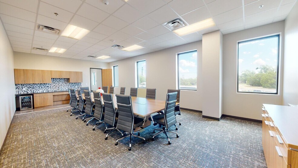 More Photos Of 2203 Downing Ln, Leander Unknown For Lease