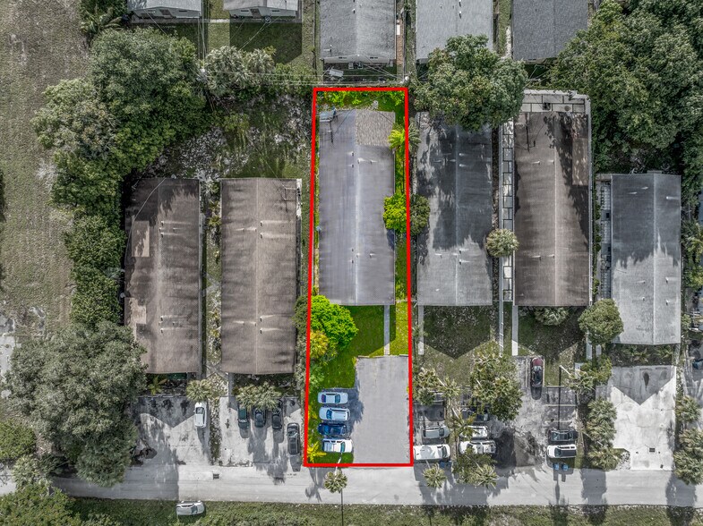 More Photos Of 700-704 SW 16th Ave, Fort Lauderdale Apartments For Sale