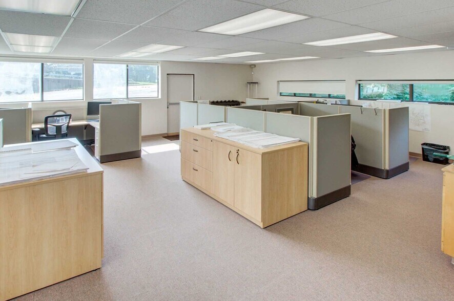 More Photos Of 56 Main St, Poughkeepsie Medical For Lease