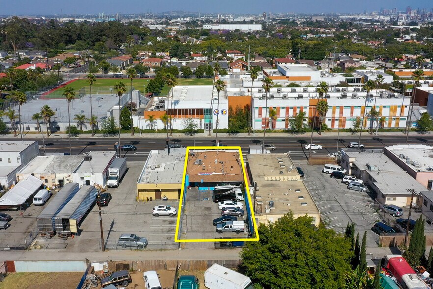 More Photos Of 1241 N Avalon Blvd, Wilmington Restaurant For Sale