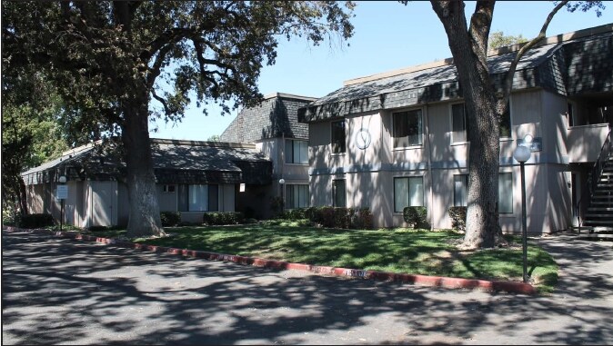 More Photos Of 602-710 Wimbledon Dr, Lodi Apartments For Sale