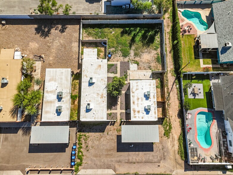 More Photos Of 1925 W Village Dr, Phoenix Multifamily For Sale