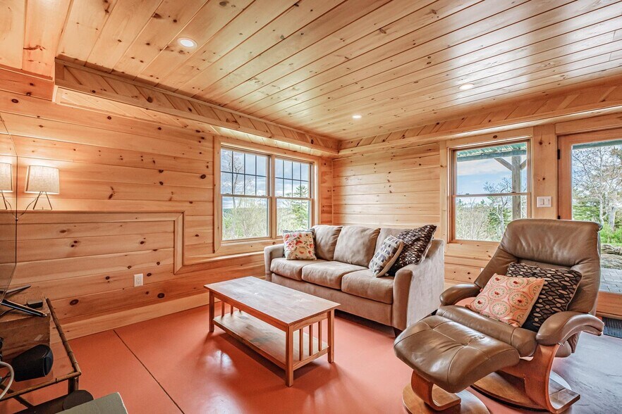 More Photos Of 232 Mountain Rd, West Bath Specialty For Sale
