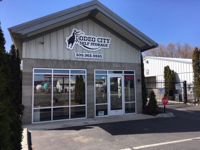 More Photos Of 1304 W University Way, Ellensburg Self Storage For Sale