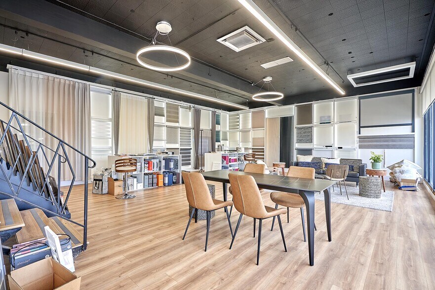 More Photos Of 2220 W Lincoln Ave, Anaheim Freestanding For Sale