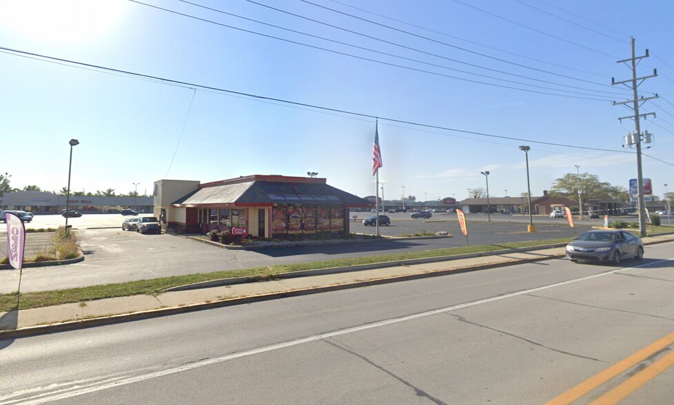 More Photos Of 1918 N Jefferson St, Huntington Fast Food For Lease