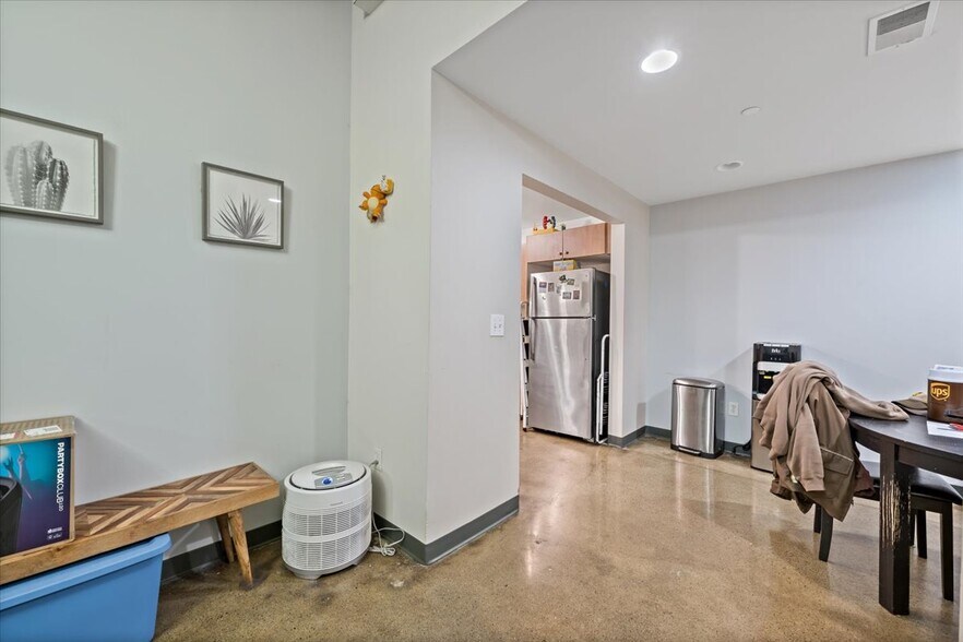 More Photos Of 128 N 8th St, Allentown Warehouse For Sale