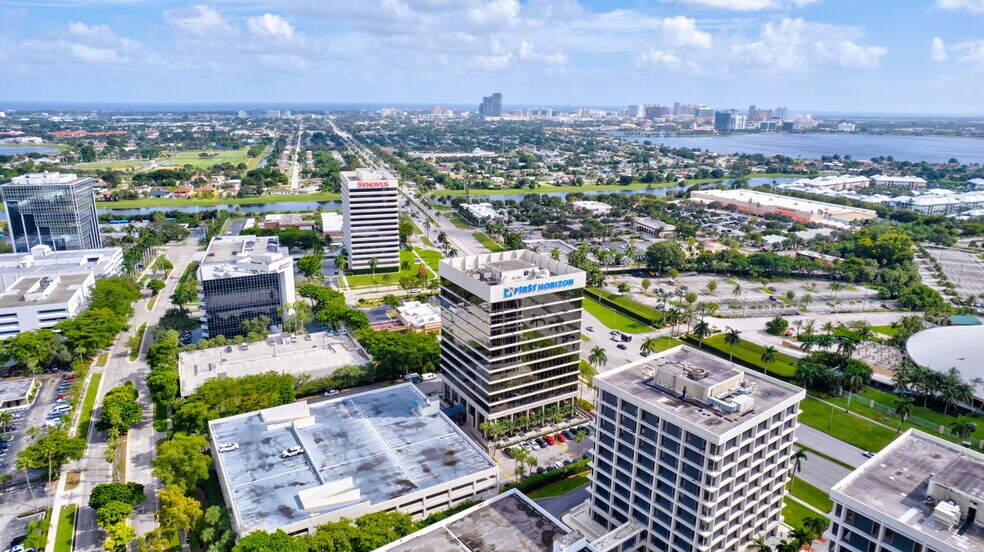 More Photos Of 1645 Palm Beach Lakes Blvd, West Palm Beach Office For Lease