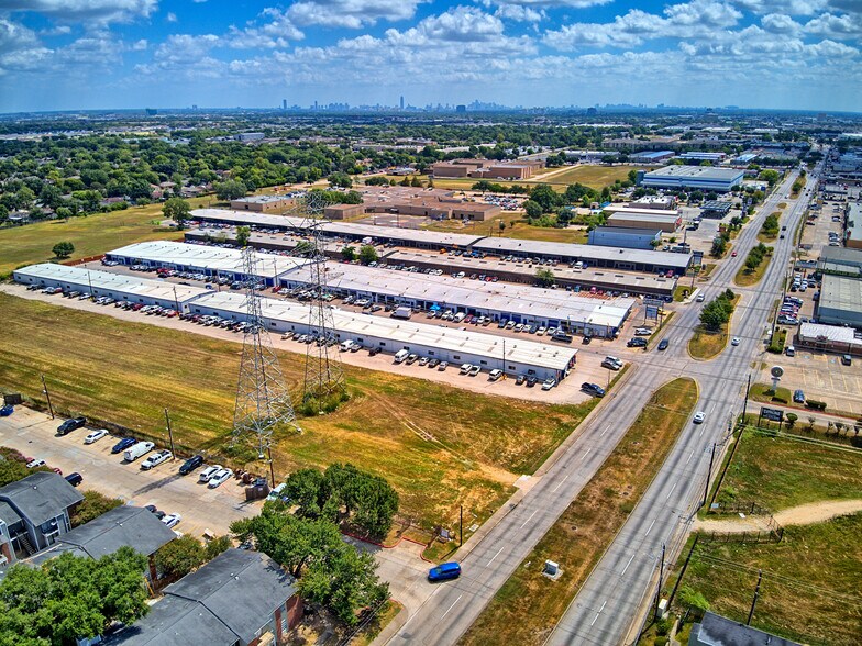 More Photos Of 11450 Bissonnet St, Houston Warehouse For Lease