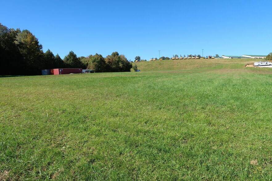 More Photos Of 2045 Winners Dr, Pleasant Valley Land For Sale