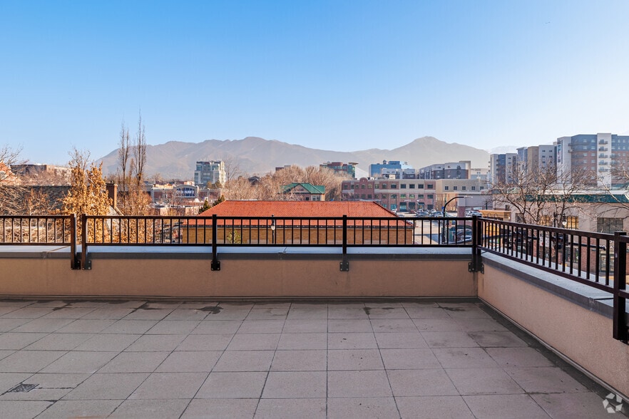 More Photos Of 2120 S Highland Dr, Salt Lake City Apartments For Lease