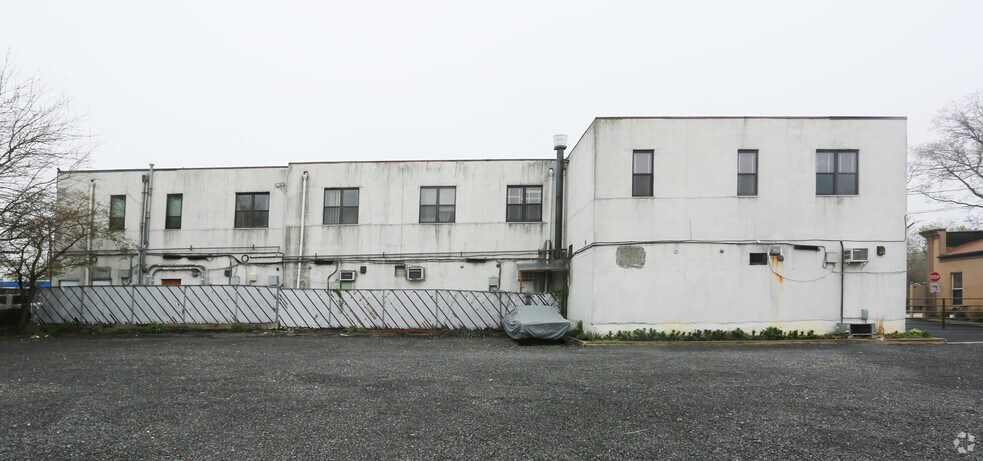 More Photos Of 2814-2841 Merrick Rd, Bellmore Storefront Retail Office For Sale