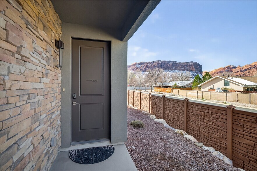 More Photos Of 673 W 470 N, Moab Specialty For Sale