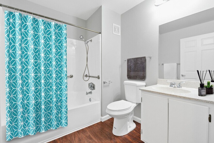 More Photos Of 1112 N Bradford Ave, Placentia Apartments For Sale